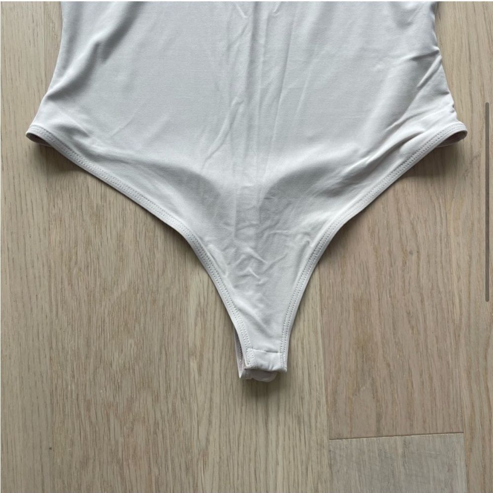 New Alix Classic Collection Chloe Thong Bodysuit in Nude/White Large - Picture 4 of 10